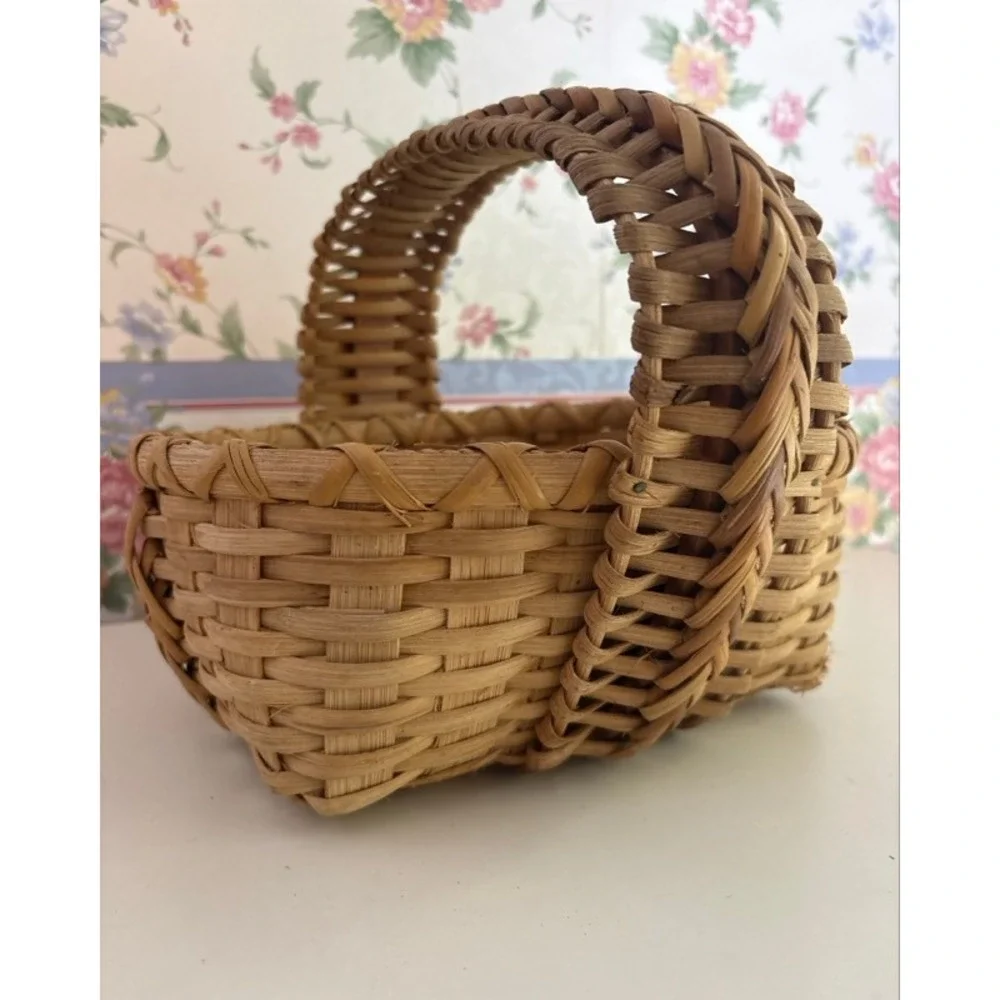 Vintage Woven Splint Wood Basket Handcrafted Rustic Farmhouse Decor Small Handle